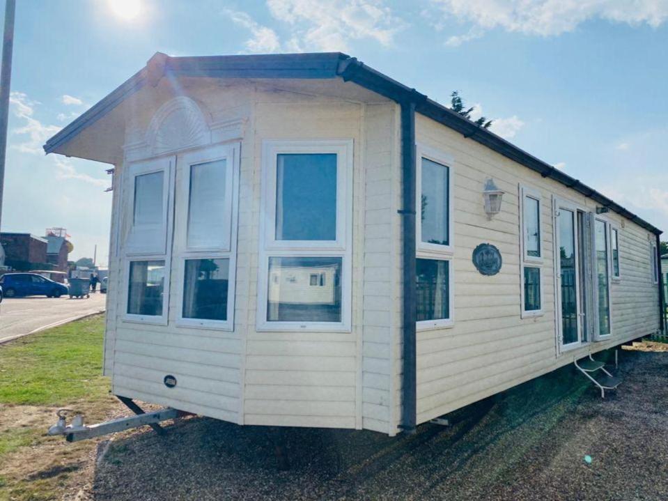 Luxury 2 Bedroom 2 Bathroom Caravan-Small Sofa 1 Pers Saint Osyth Zewnętrze zdjęcie